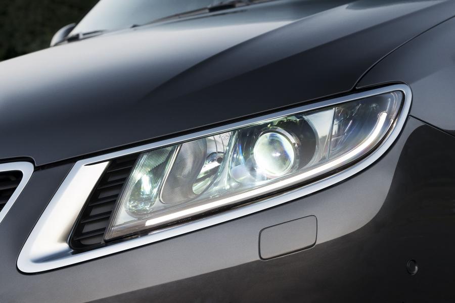  Saab 9-5 Sedan 2010 года  (фото 139 из 199)